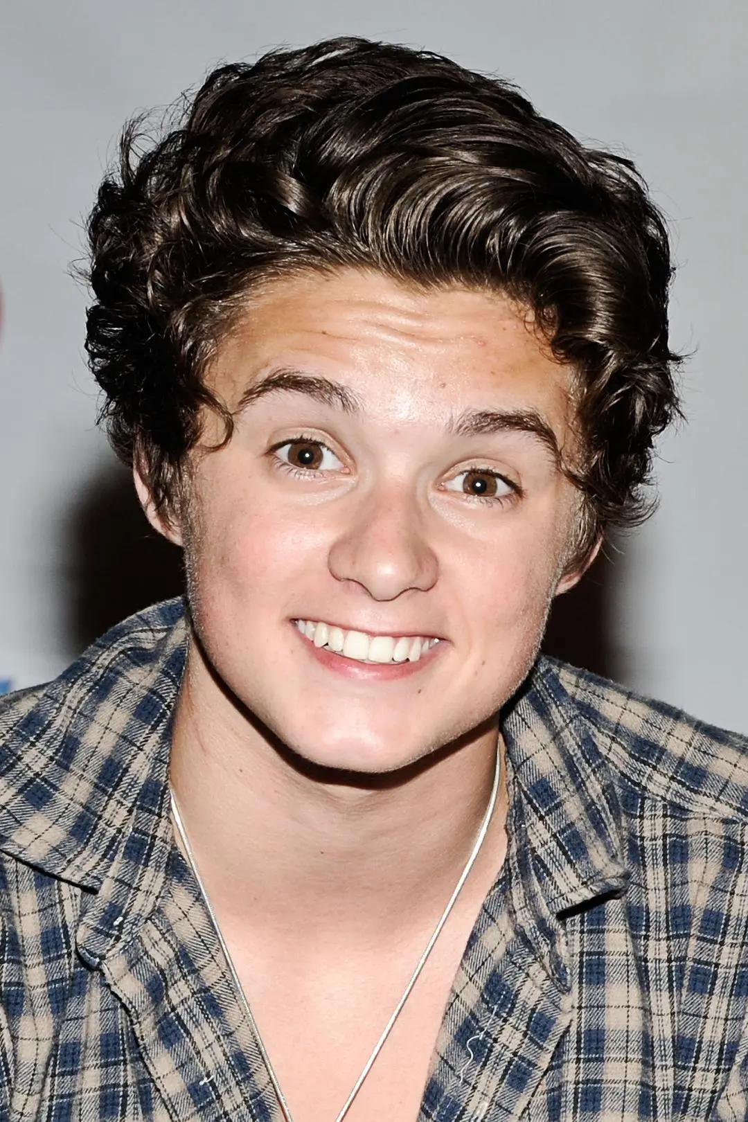 Bradley Simpson_peliplat