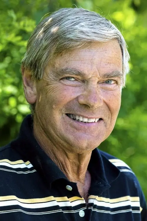 Hans Wahlgren_peliplat