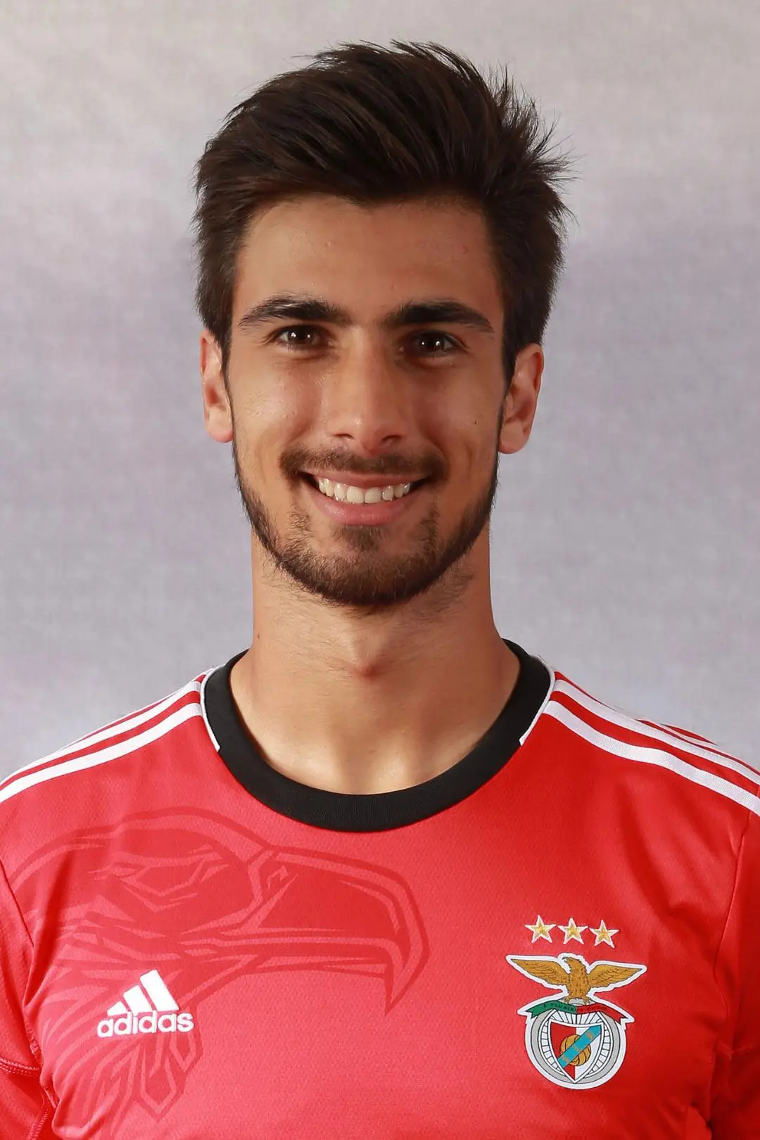 André Gomes_peliplat