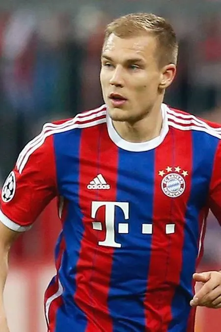 Holger Badstuber_peliplat