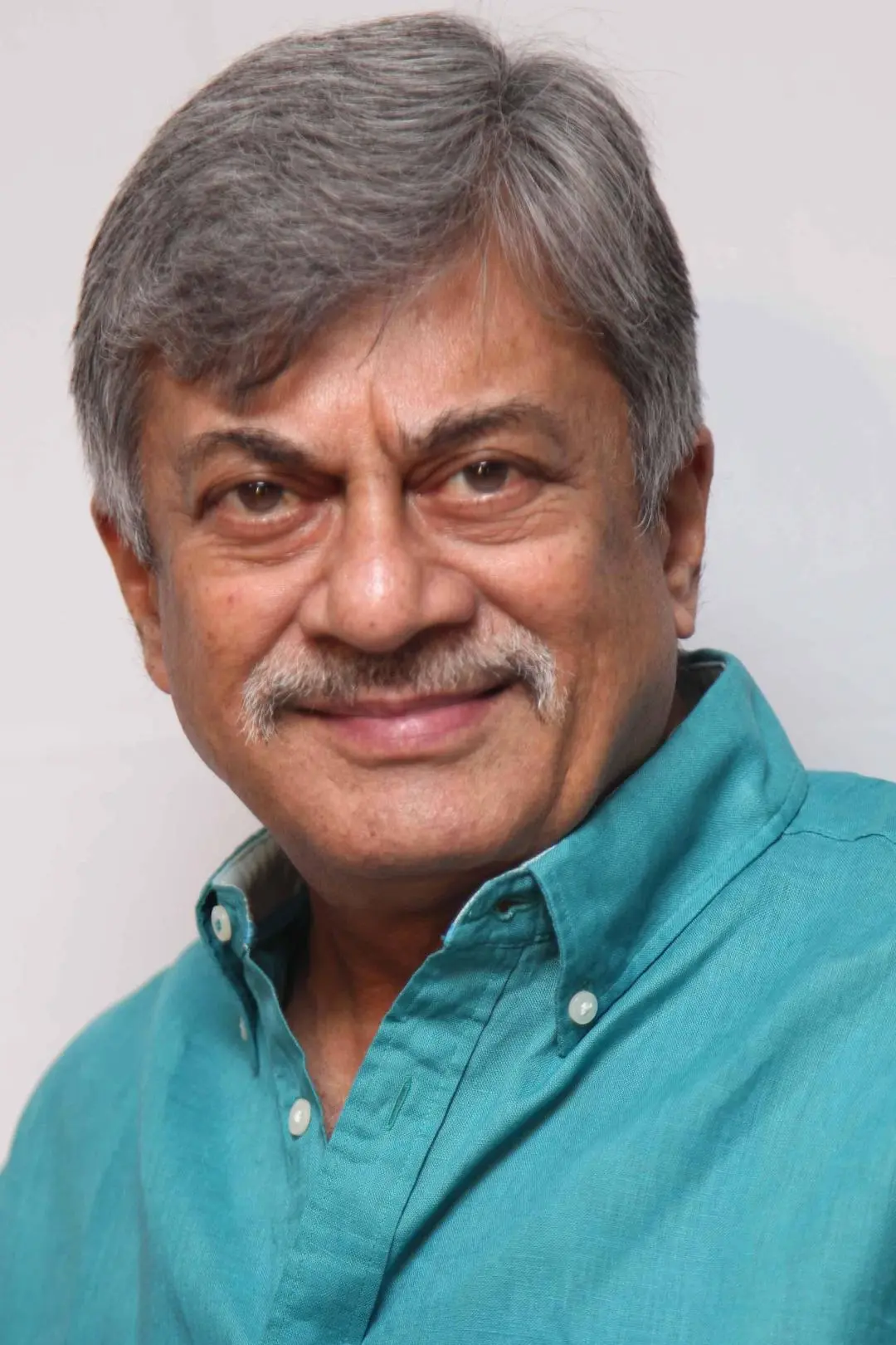 Anant Nag_peliplat