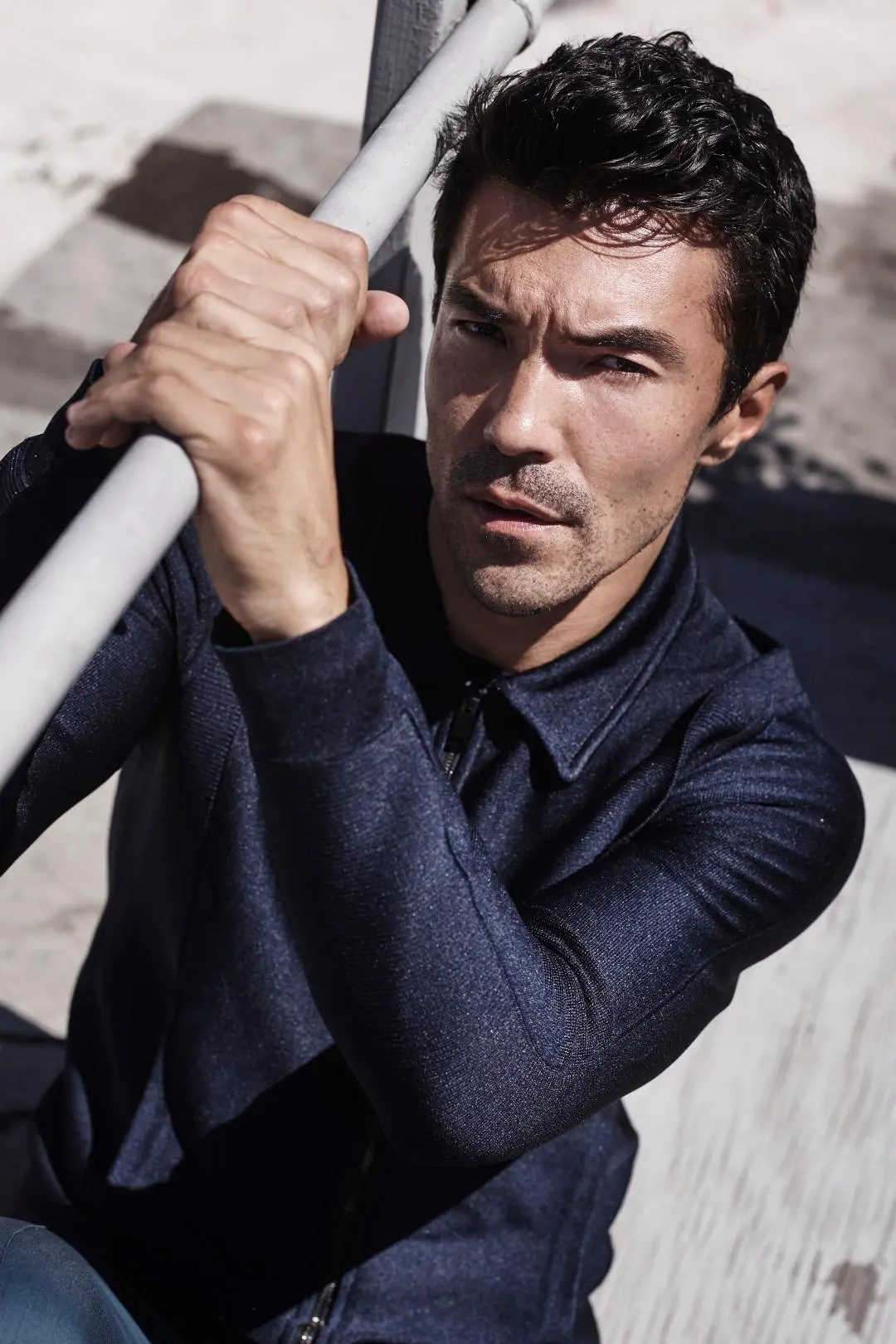 Ian Anthony Dale_peliplat