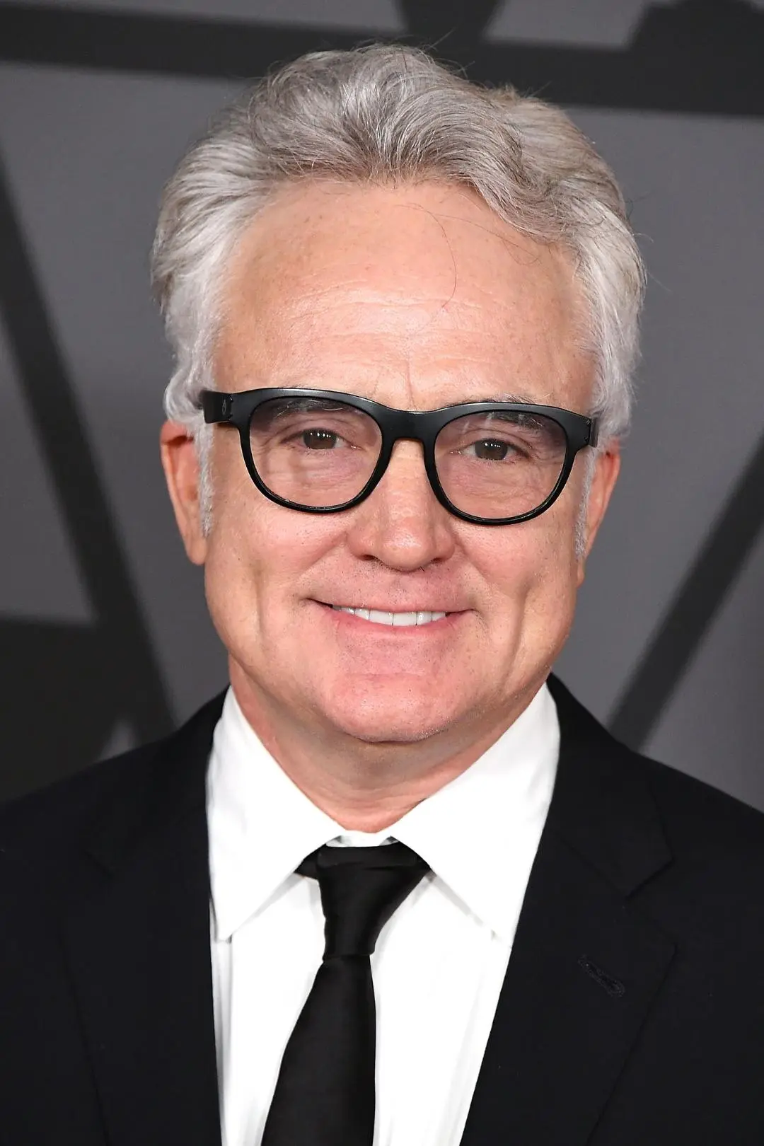 Bradley Whitford_peliplat