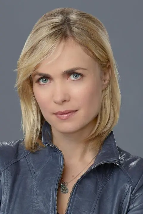 Radha Mitchell_peliplat