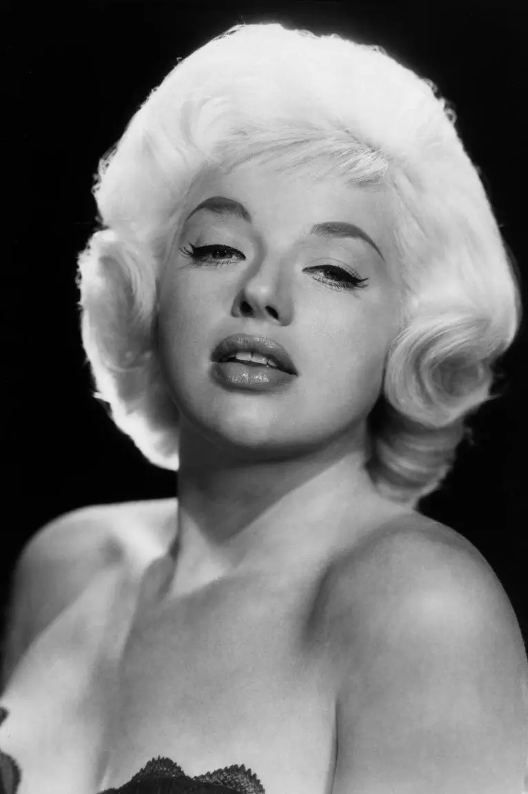 Diana Dors_peliplat