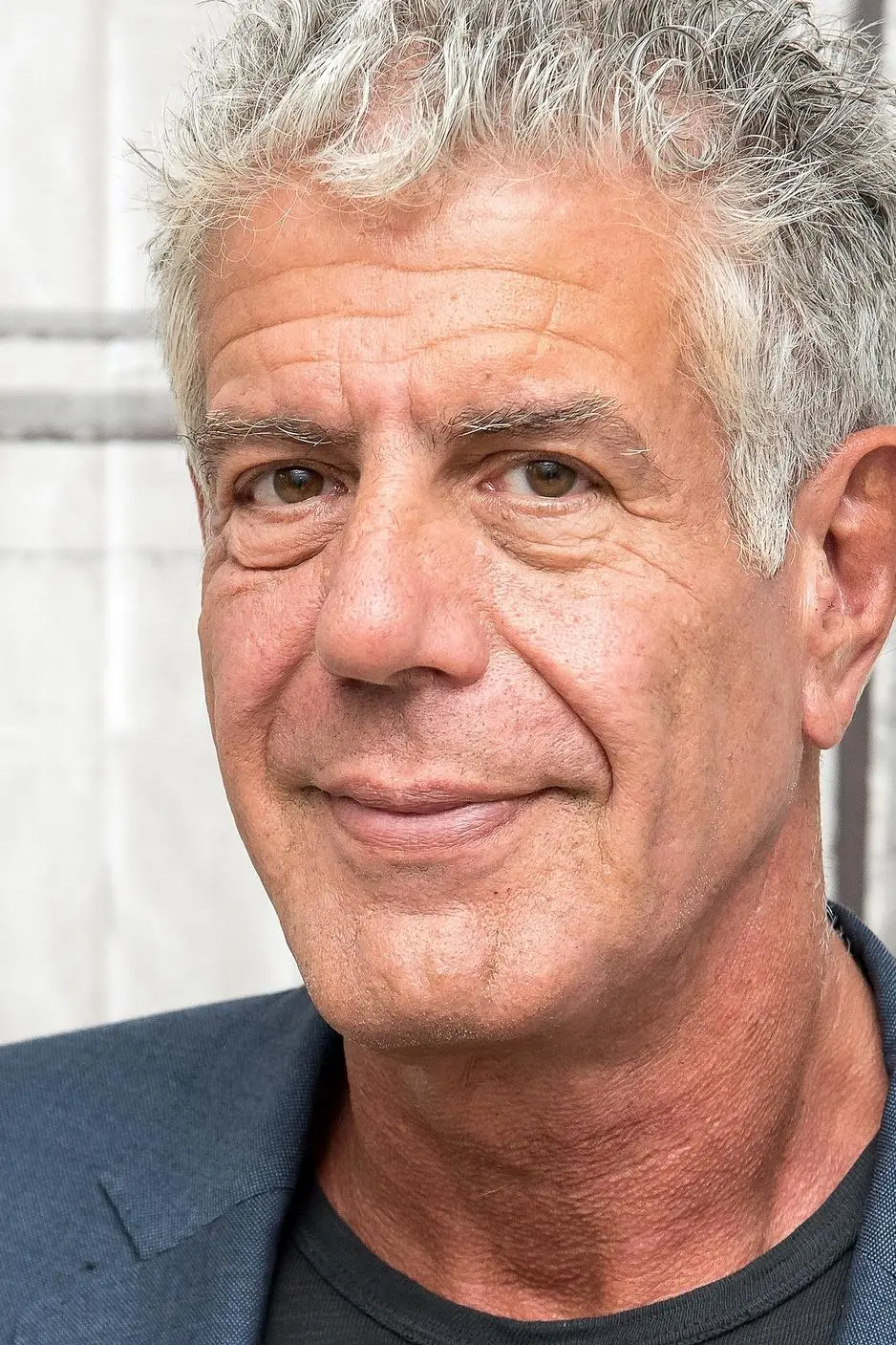 Anthony Bourdain_peliplat