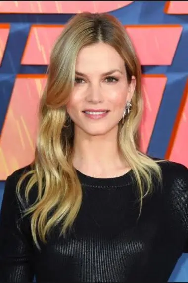 Sylvia Hoeks_peliplat