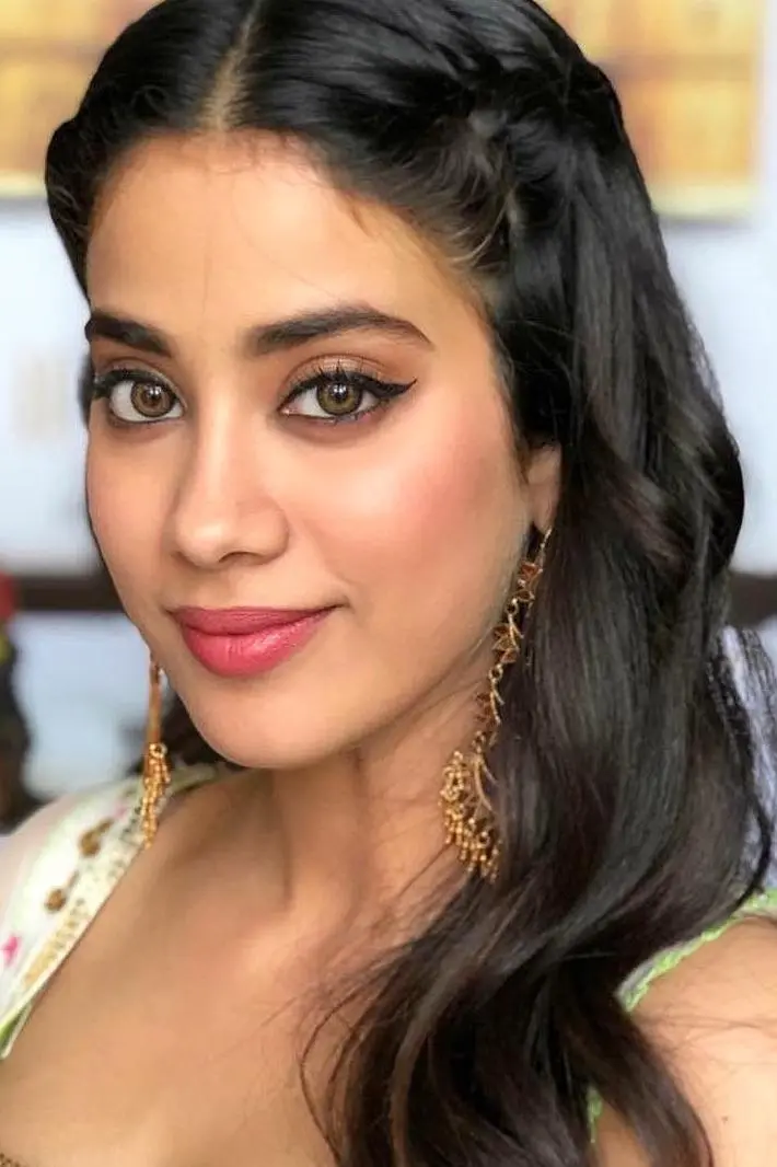 Janhvi Kapoor_peliplat