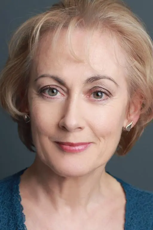 Paula Wilcox_peliplat