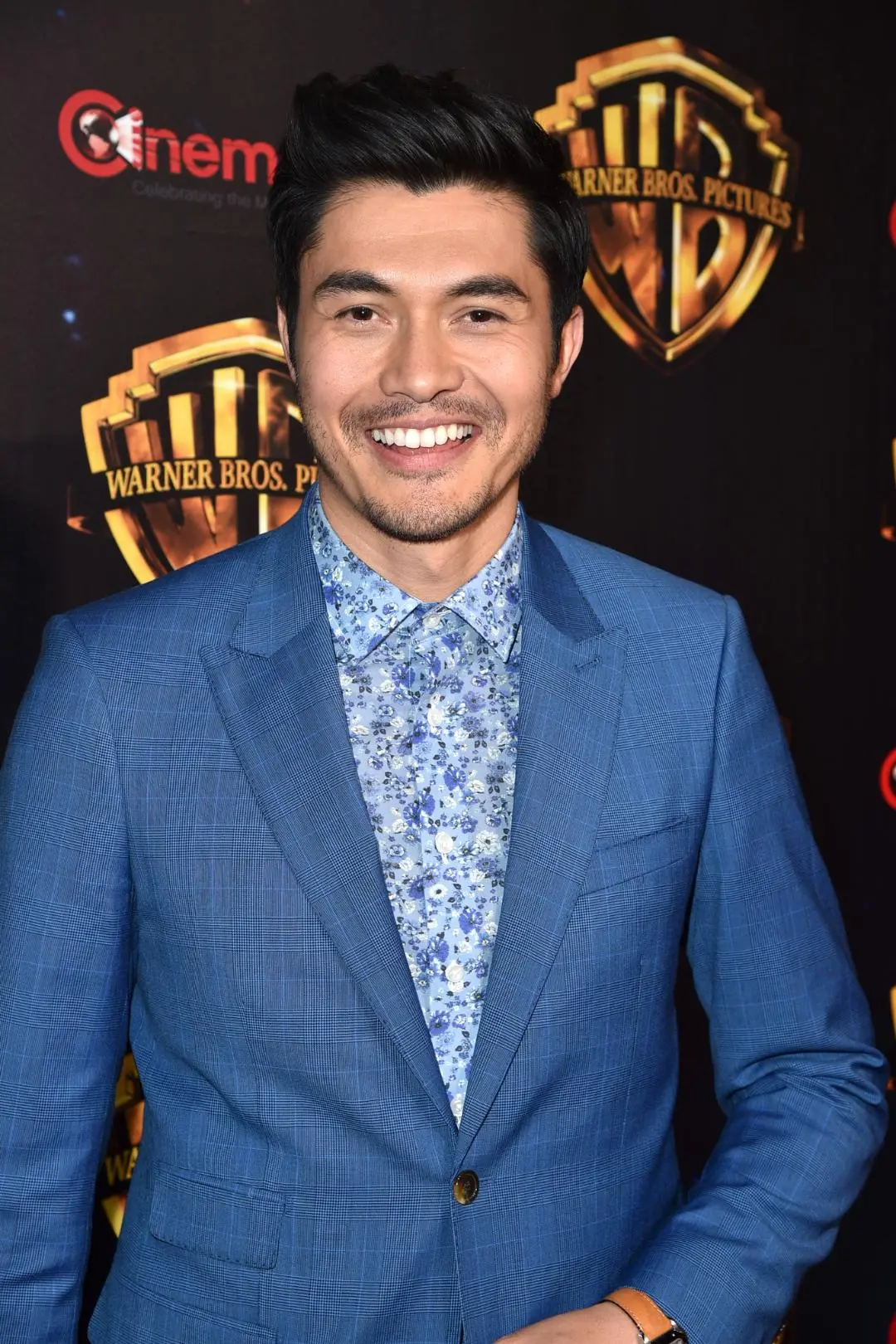 Henry Golding_peliplat