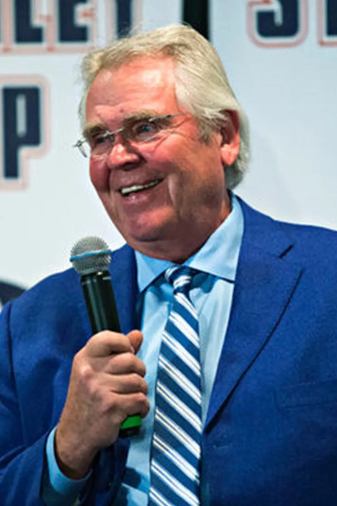 Glen Sather_peliplat