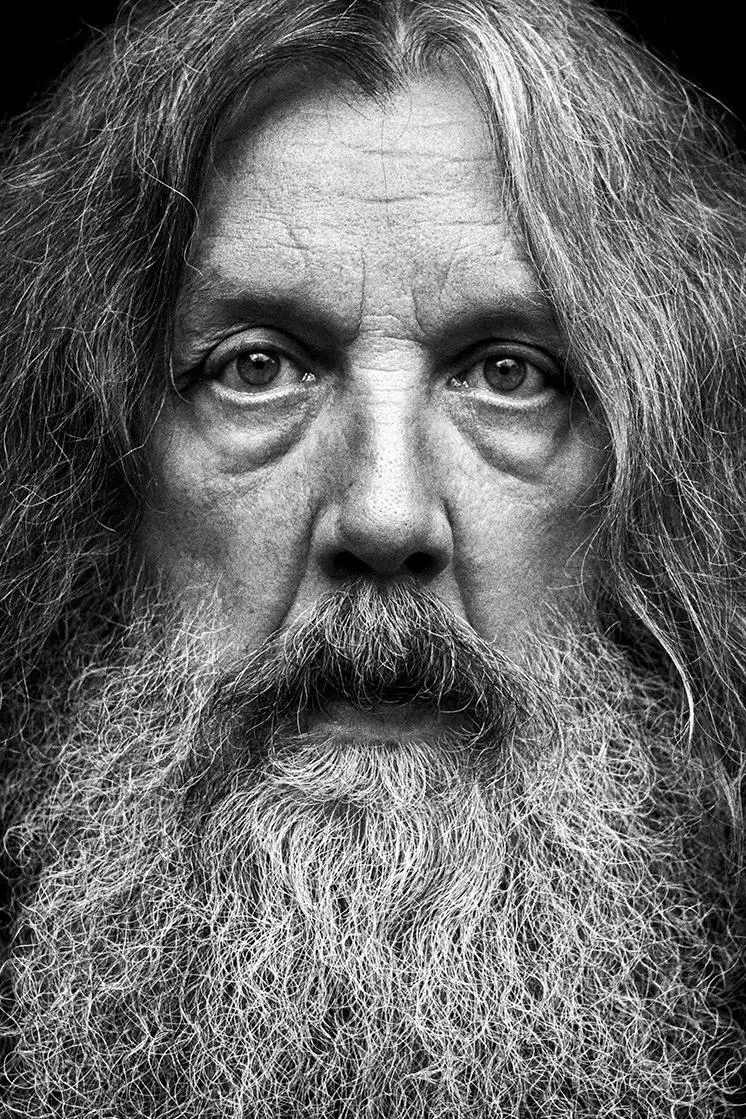 Alan Moore_peliplat