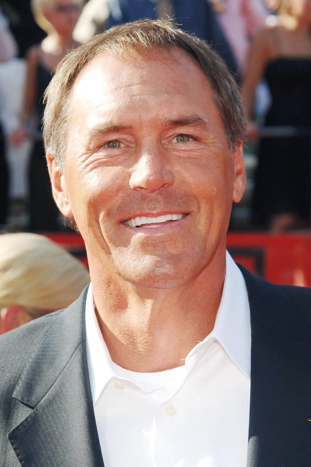 Dwight Clark_peliplat