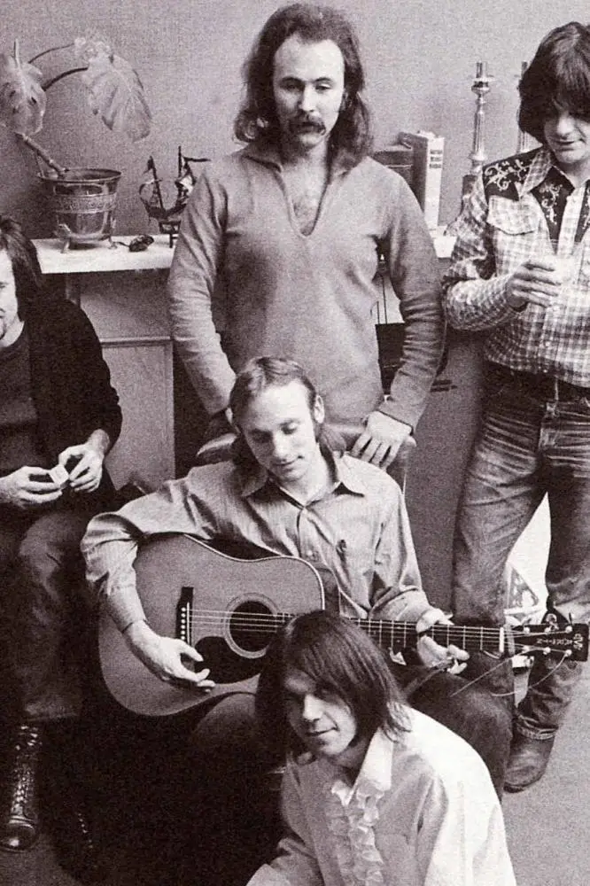 Crosby Stills Nash & Young_peliplat