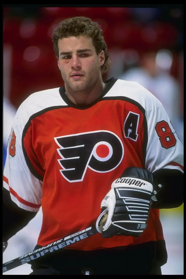 Eric Lindros_peliplat