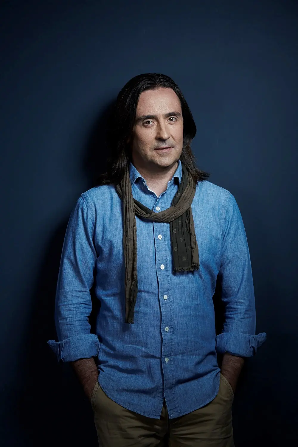 Neil Oliver_peliplat