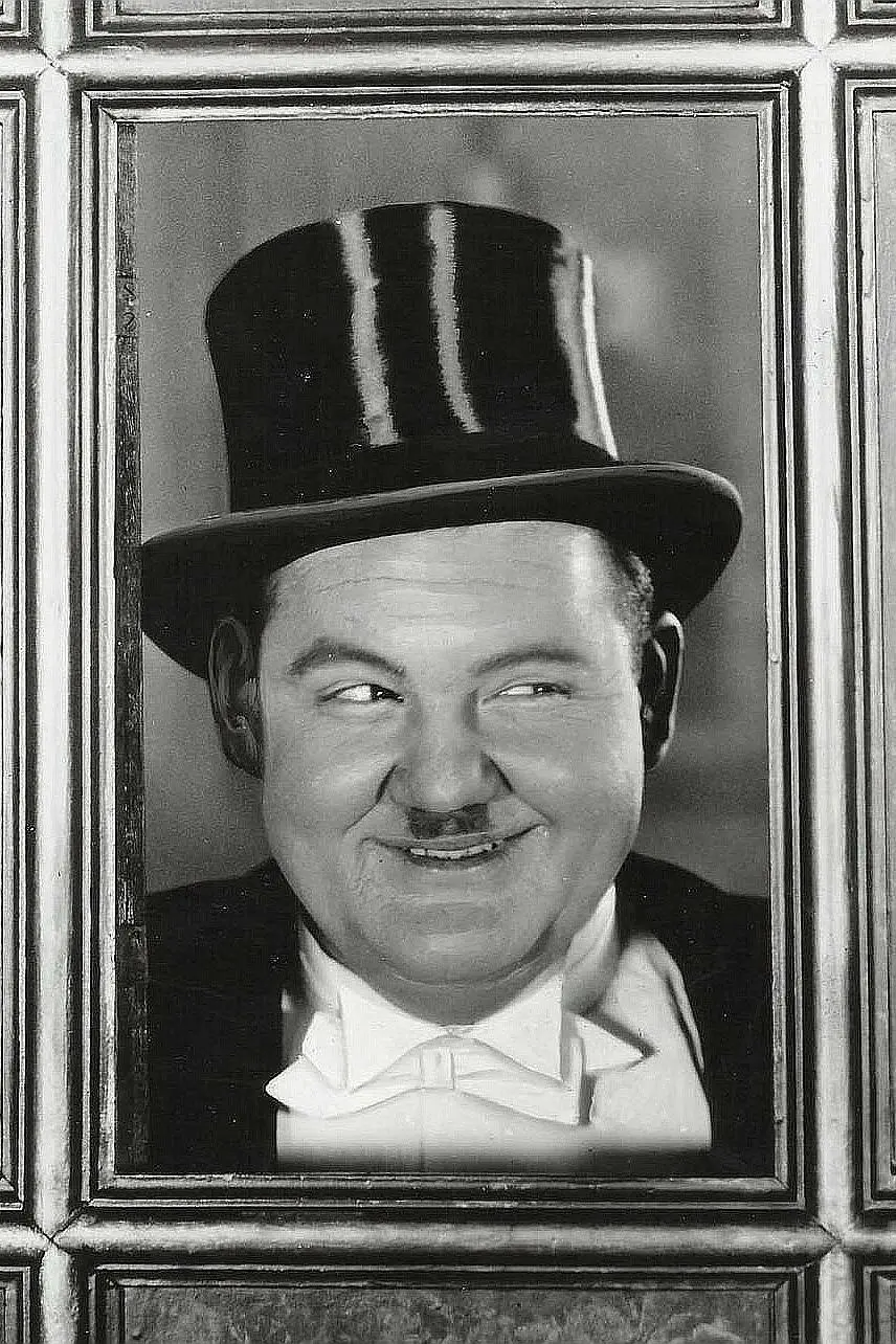 Oliver Hardy_peliplat