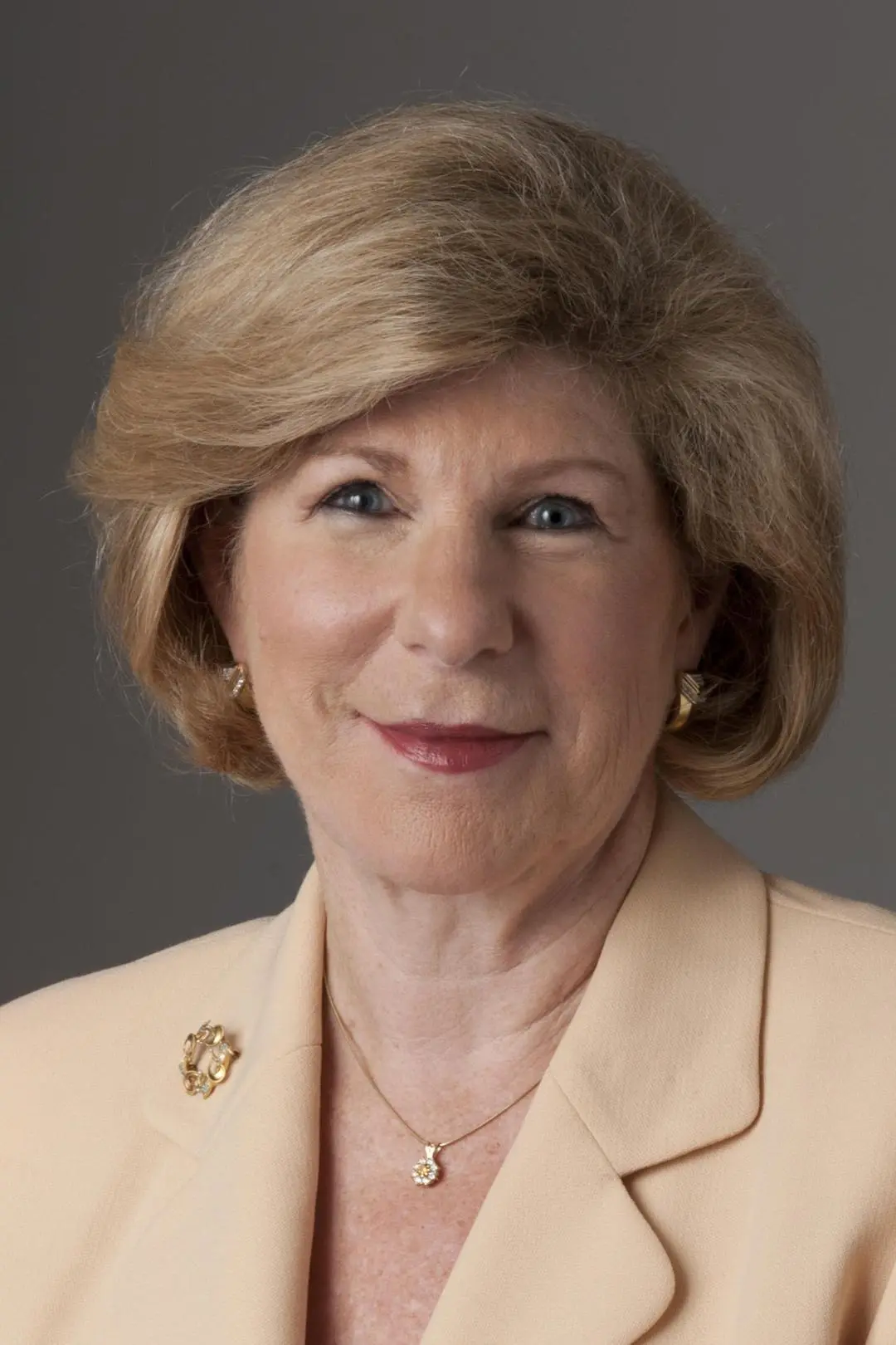 Nina Totenberg_peliplat