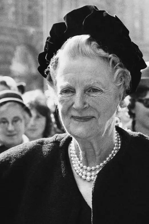 Clementine Churchill_peliplat