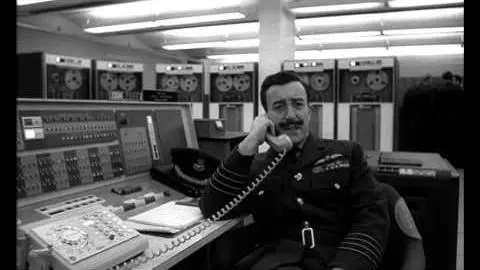 Dr. Strangelove Or: How I Learned To Stop Worrying And Love The Bomb - Trailer_peliplat