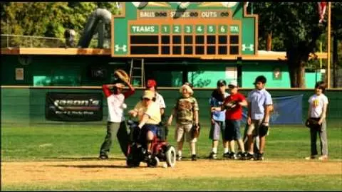 Bad News Bears (2005) - Trailer_peliplat