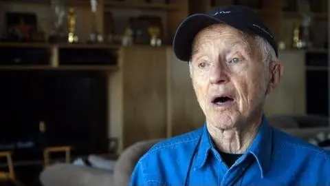 Haskell Wexler on Medium Cool_peliplat