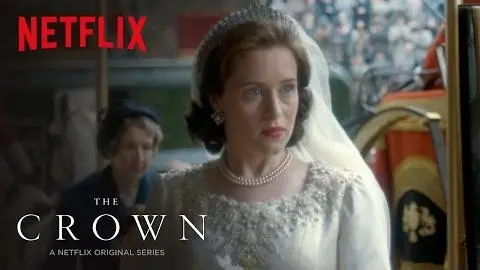 The Crown | Featurette: Fashion | Netflix_peliplat