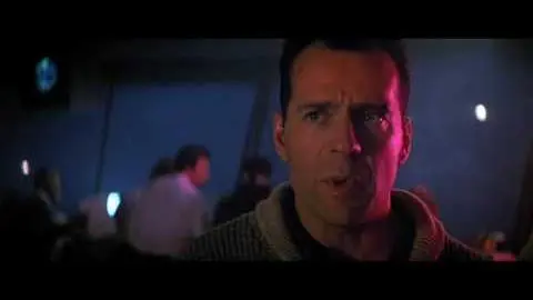 "Die Hard 2 (1990)" Theatrical Trailer #1_peliplat