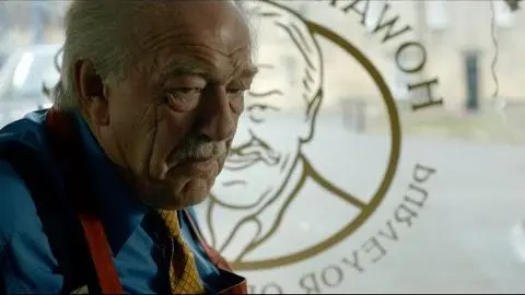 'Grow a pair!' - The Casual Vacancy: Part 1 Preview - BBC One_peliplat