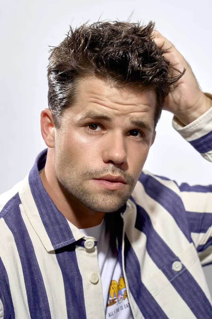 Max Carver_peliplat