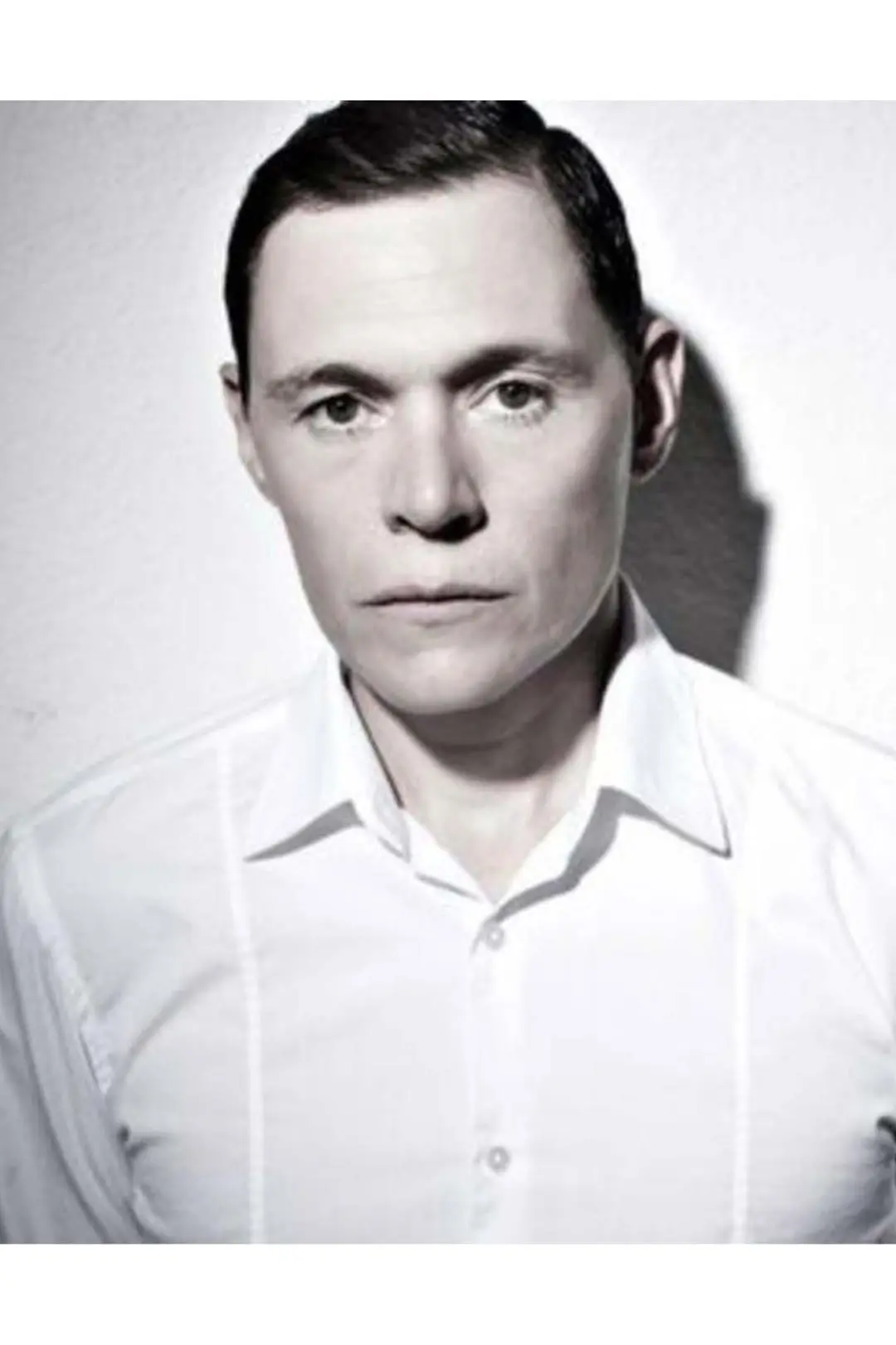 Burn Gorman_peliplat