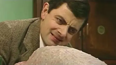 Christmas Turkey | Mr. Bean Official_peliplat