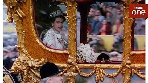 How comfortable is the queen's carriage? - The Coronation - BBC One_peliplat