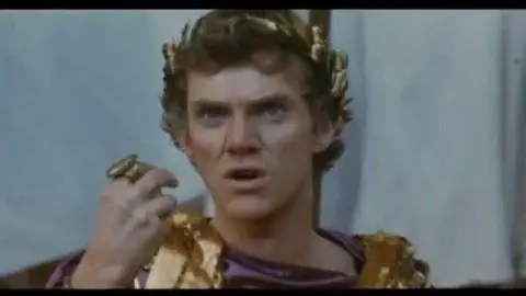Caligula (1979) Trailer_peliplat