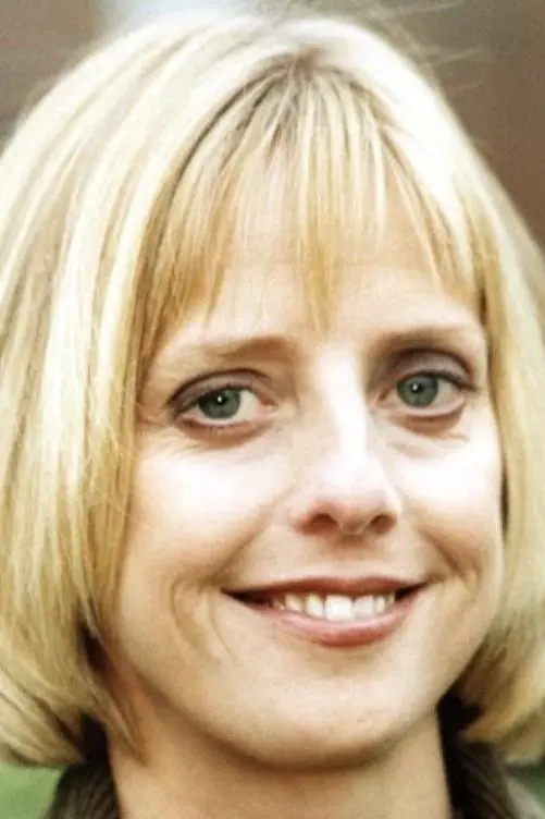 Emma Chambers_peliplat