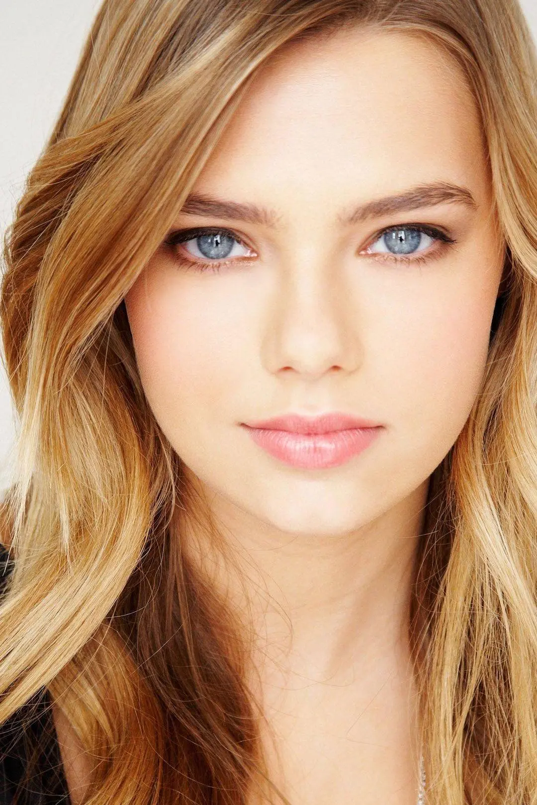 Indiana Evans_peliplat