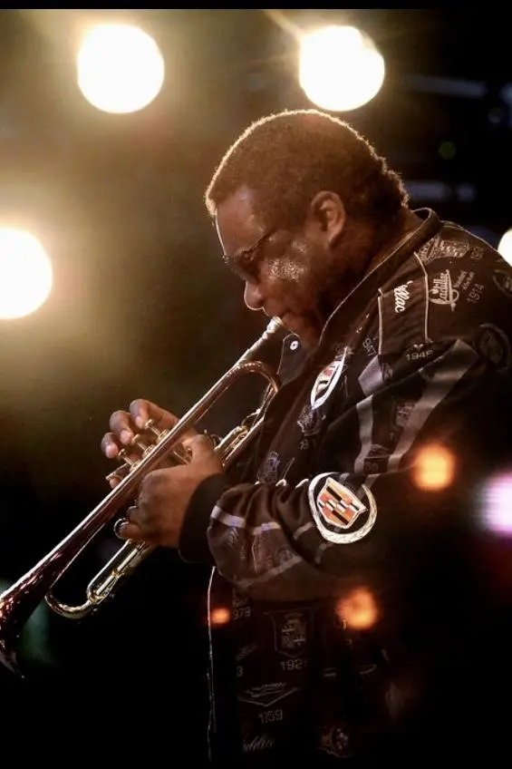 Wallace Roney_peliplat