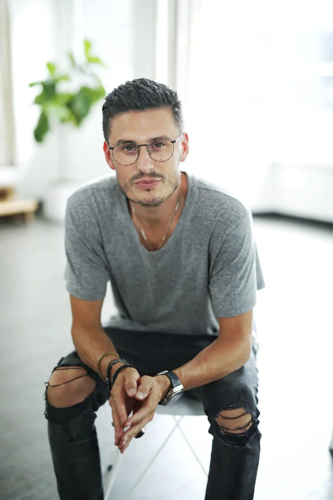 Chad Veach_peliplat