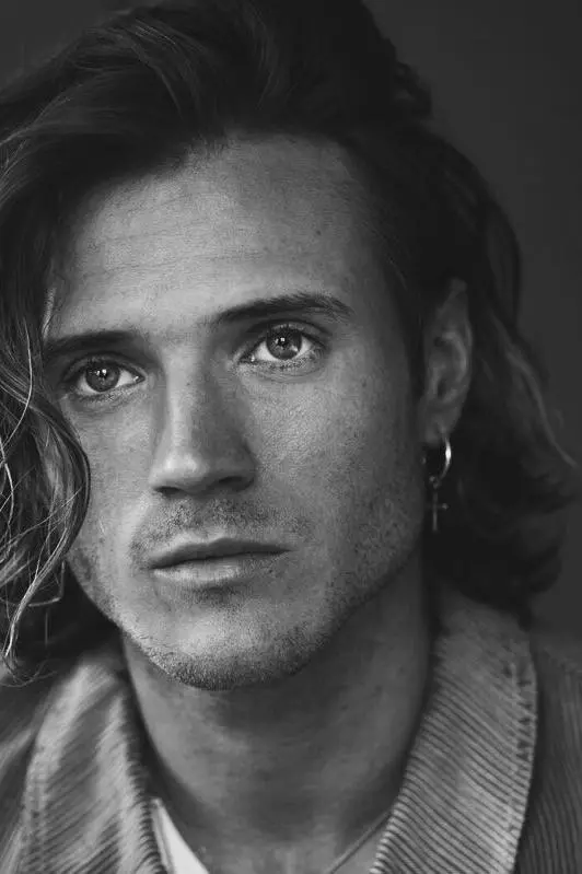 Dougie Poynter_peliplat