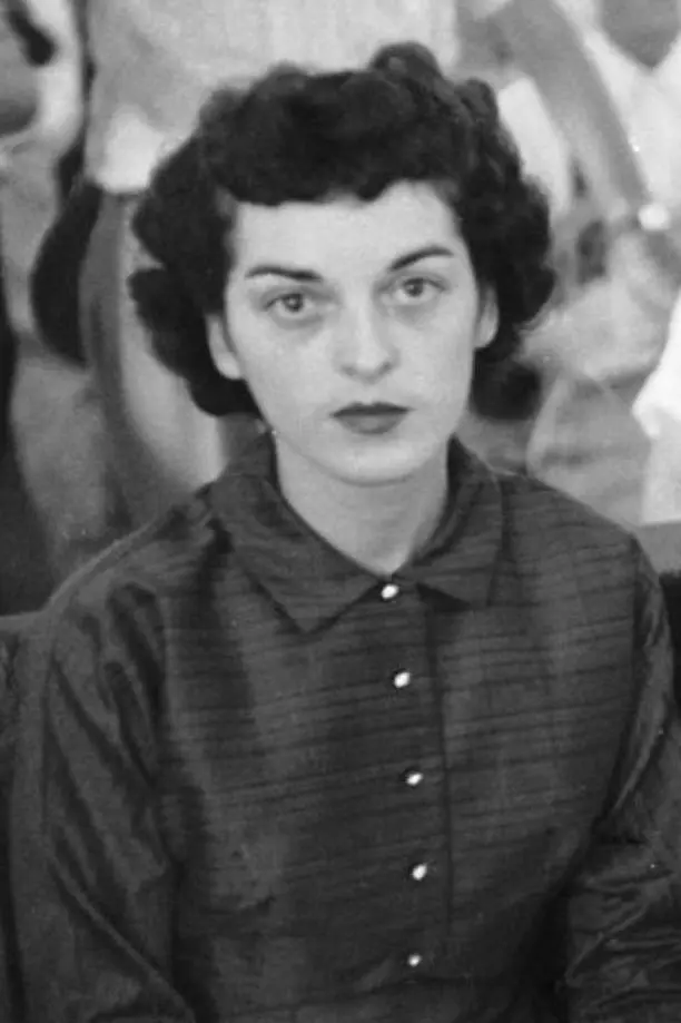 Carolyn Bryant_peliplat