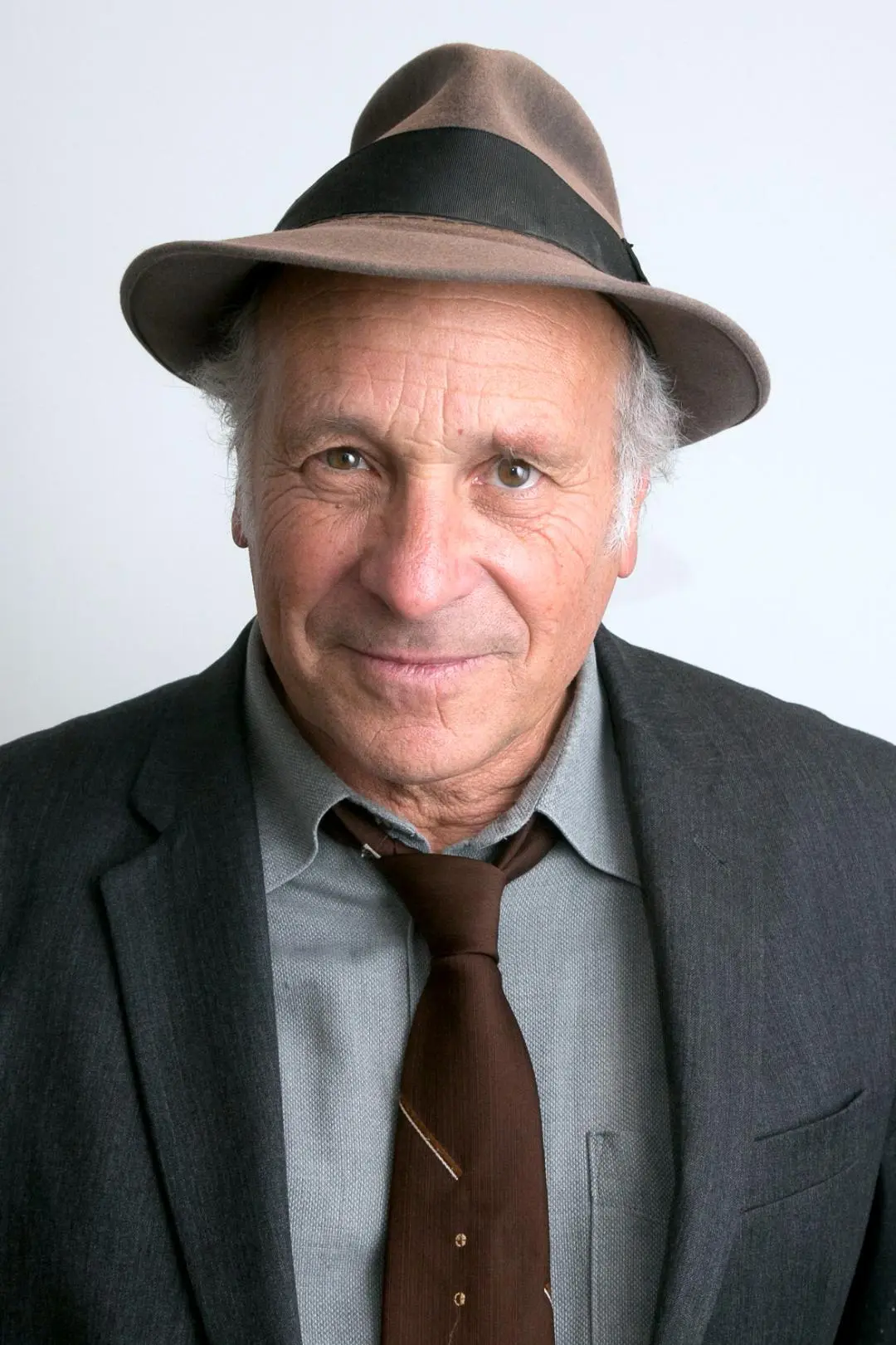 Greg Palast_peliplat