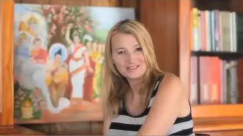 Film Director Anna Wilding, about Buddha Wild Monk in a Hut_peliplat