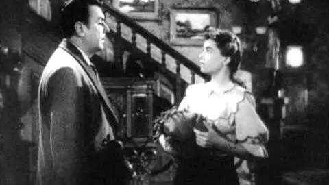 The Spiral Staircase (1945) trailer_peliplat