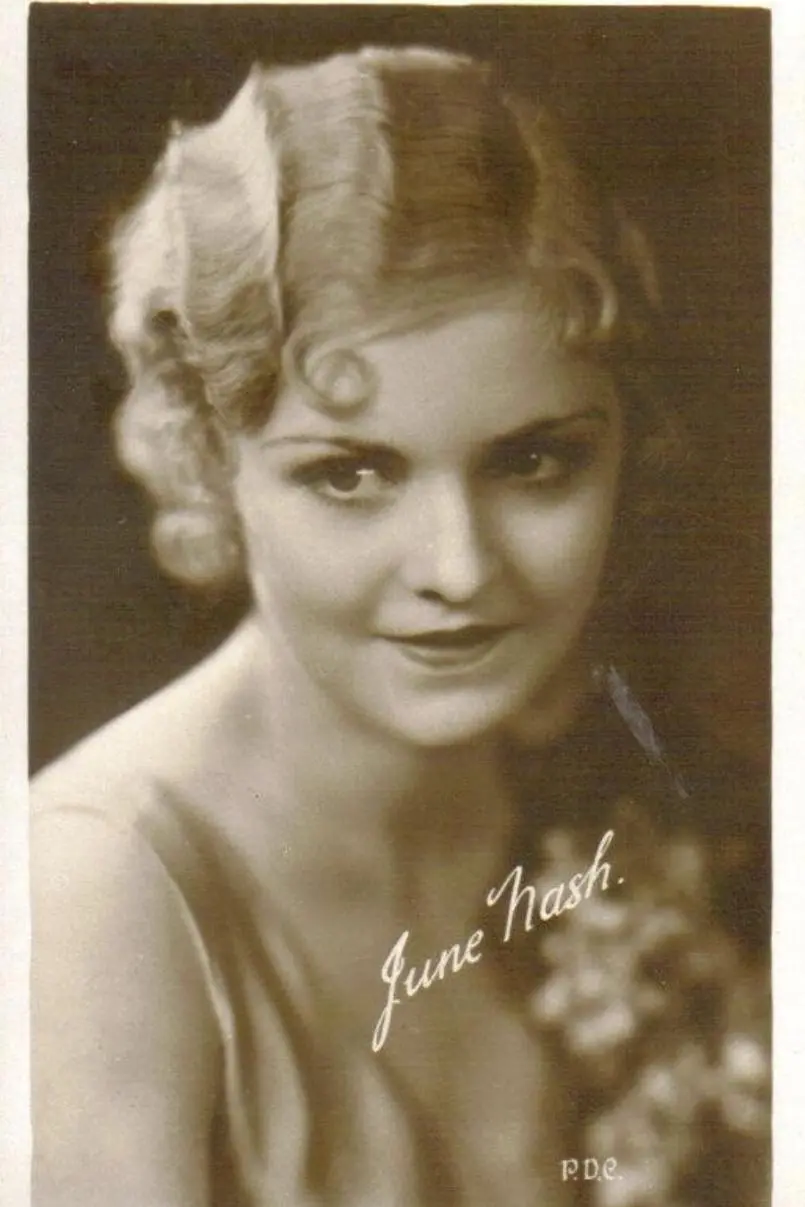 June Nash_peliplat