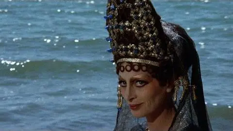 Three Reasons: Fellini Satyricon_peliplat