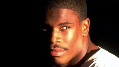 RUNNING FOR HIS LIFE: The Lawrence Phillips Story | Premieres Dec. 16 on SHOWTIME_peliplat