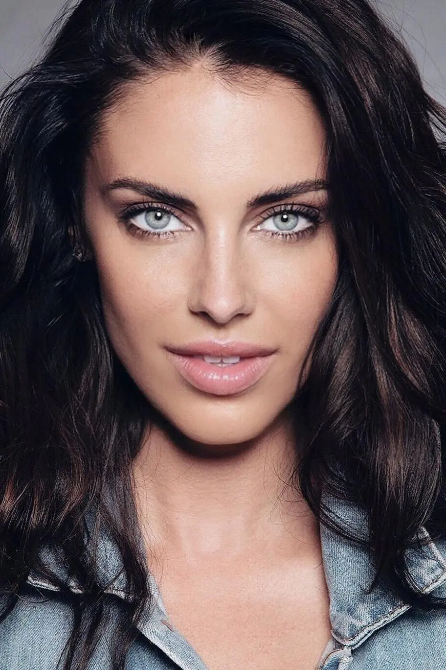 Jessica Lowndes_peliplat