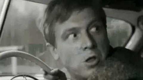 Beware of the Car. The Soviet detective movie comedy  1966._peliplat