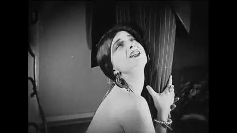 Girl Shy (1924) Trailer_peliplat