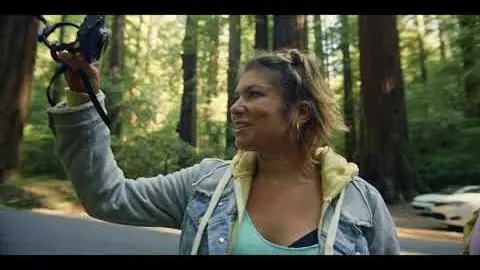 Trailer : Bigfoot Famous (2021)_peliplat